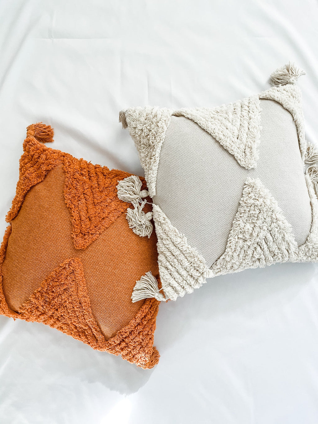Pillow cover fringe detail